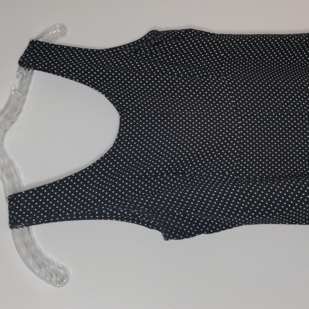 EUC✨medium sleeveless black & white polka dot scoop neck dress